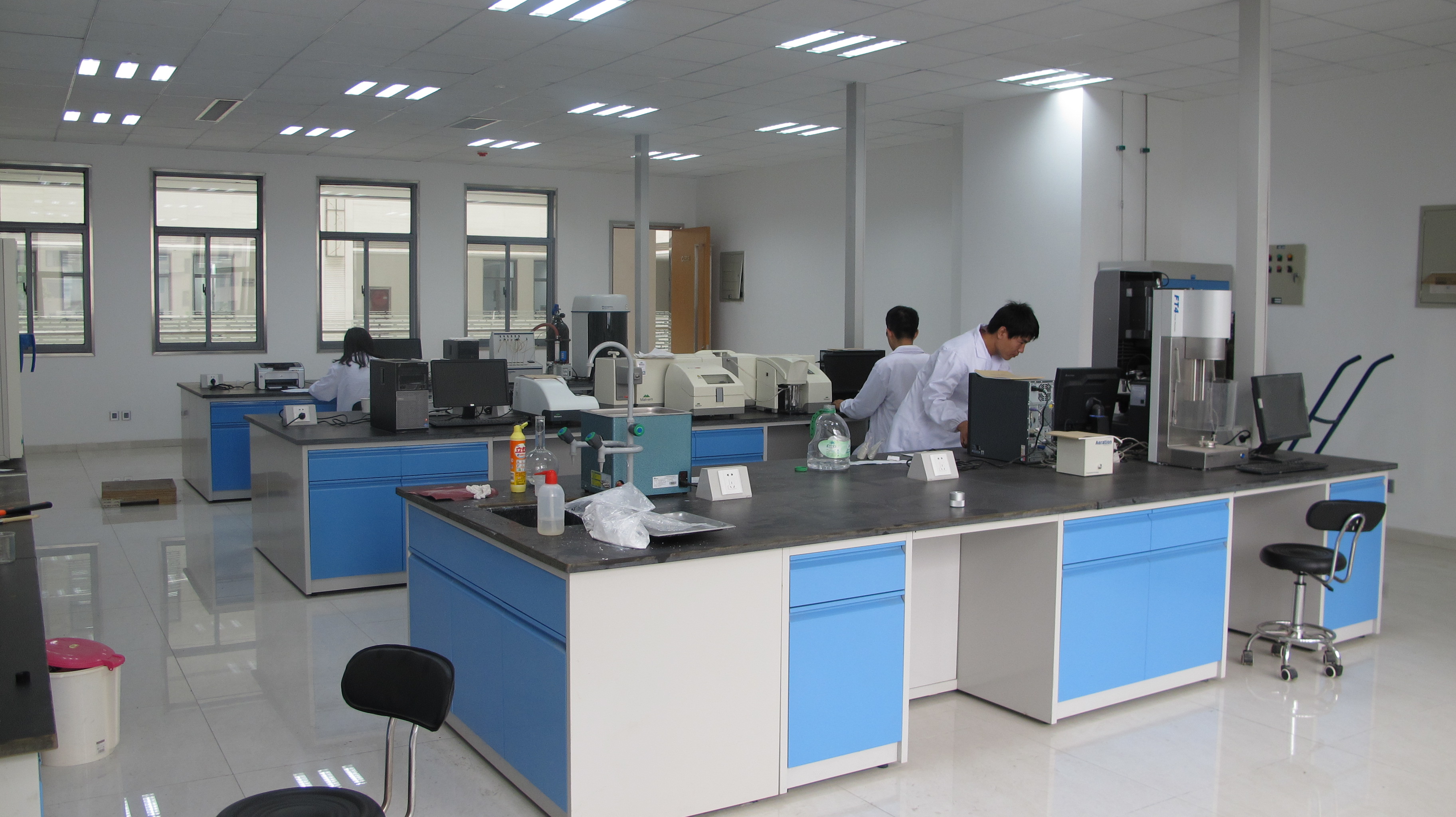 物理的なパフォーマンスルーム