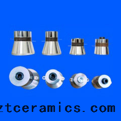 クリーニング用の超音波トランスデューサー