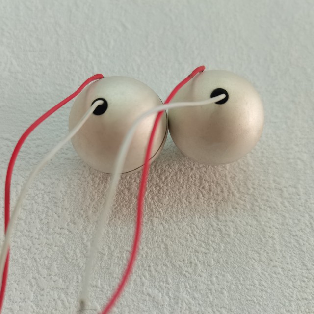高品質の異なるサイズはんだワイヤを備えた圧電セラミック球体 